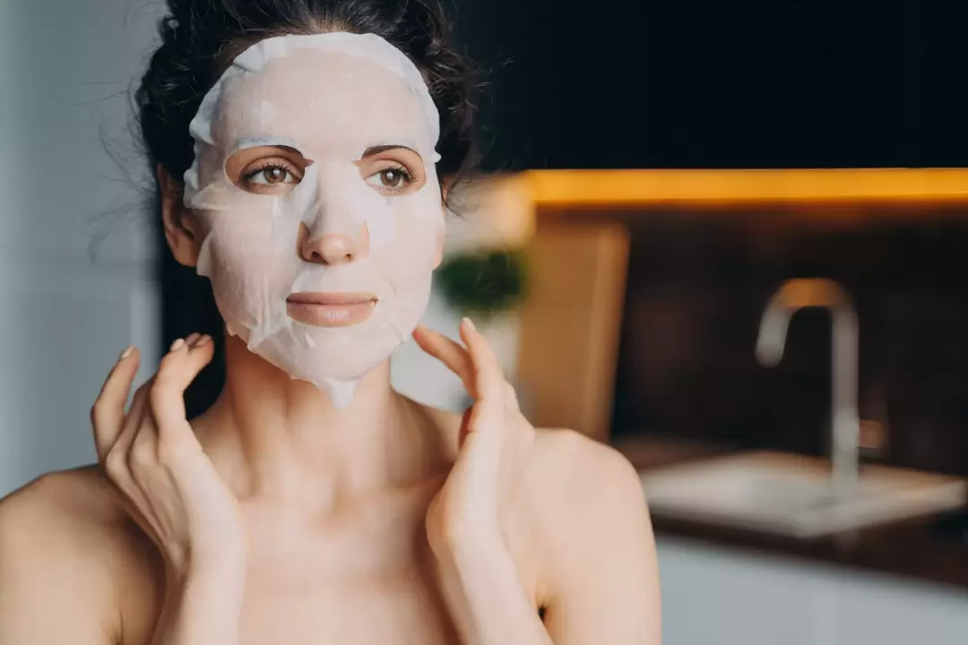 Sheet masks will allow women over 30 to look impressive